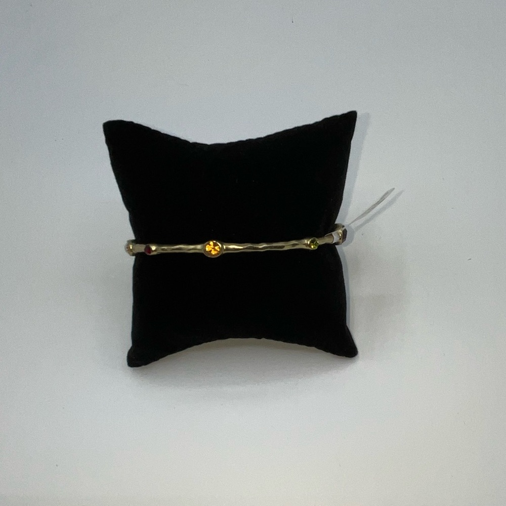 18k Gemstone Bangle - Picture 3 of 12